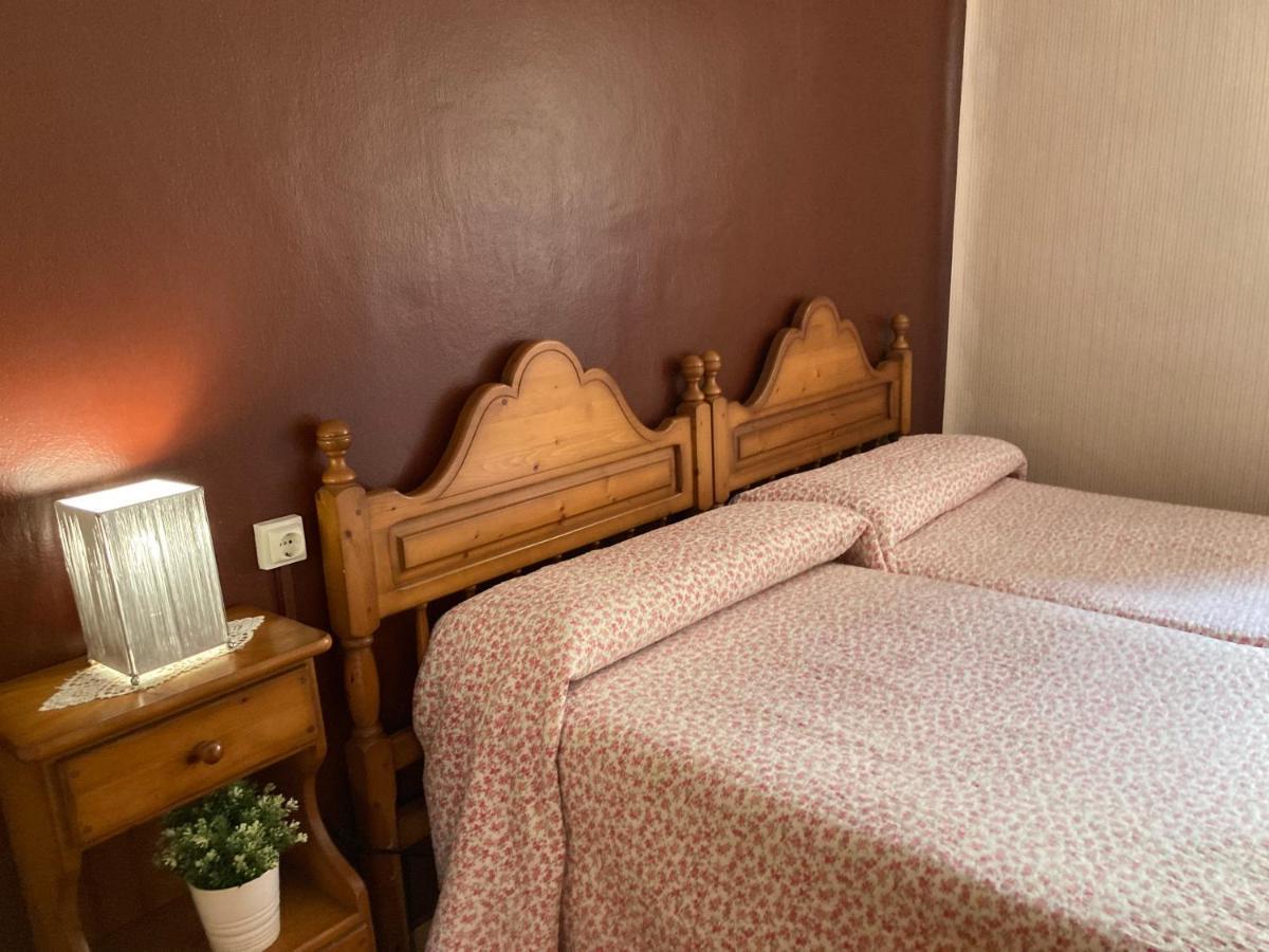 La Alpargateria Bed & Breakfast Villafranca Montes De Oca Bagian luar foto